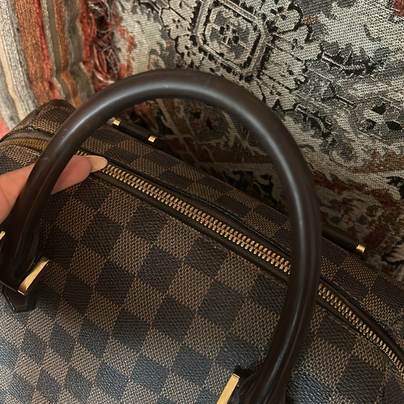 Louis Vuitton Ribera Handbag - Picture 2 of 6